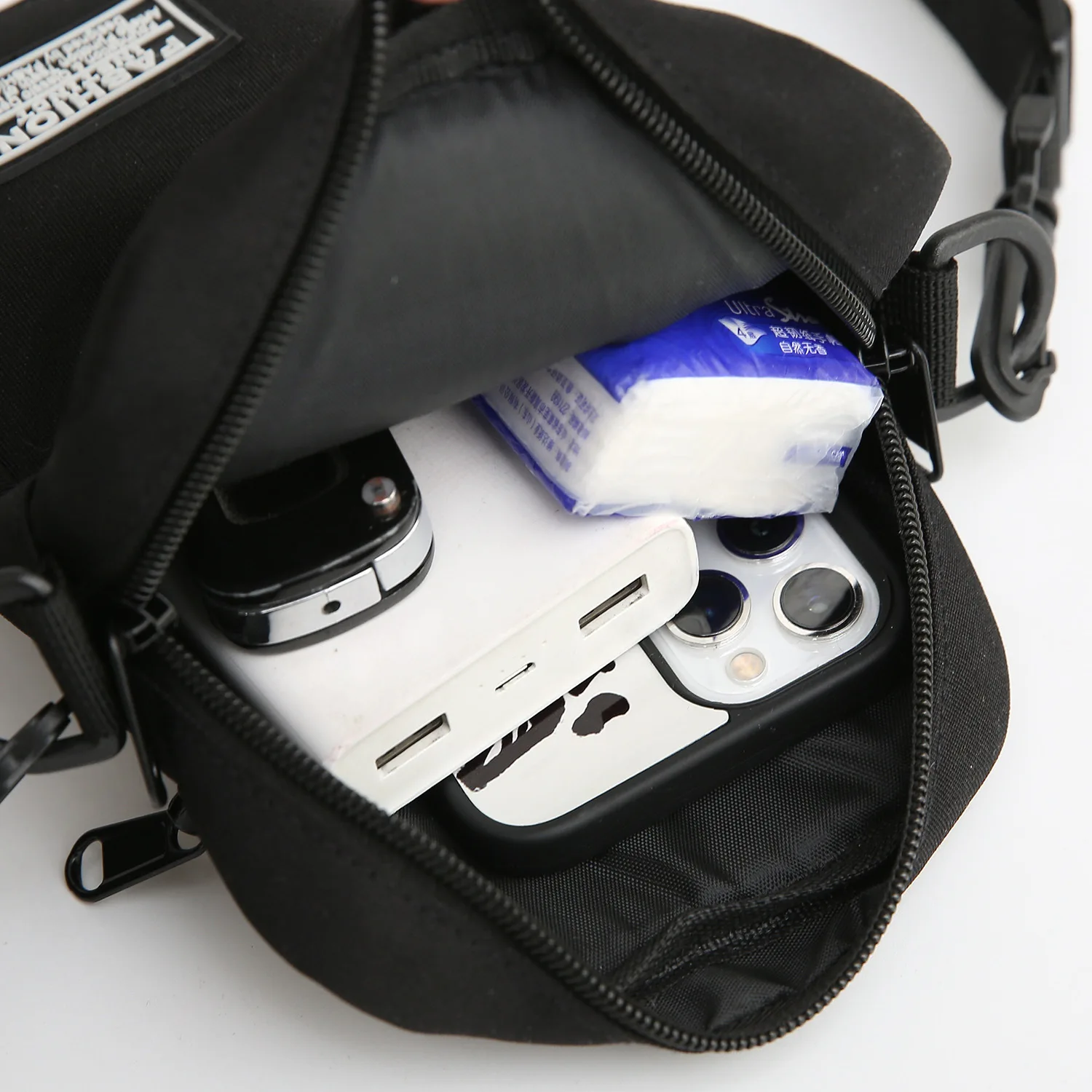 Men's Chest Bag, Casual Mobile Phone, Nylon Shoulder Bag, Men's Simple Crossbody Bag, Sports Single Shoulder Small Backpack