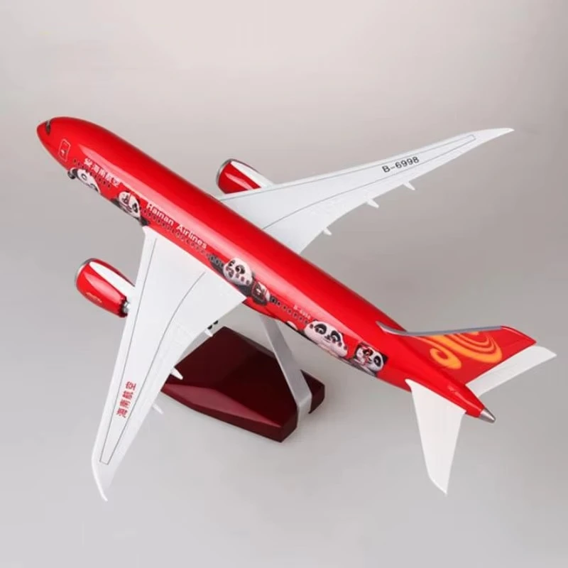 Dreamliner 787 B787 Model HaiNan Panda Airlines 47CM 1/130 Scale With Base Aircraft Plane Model For Collection Decoration