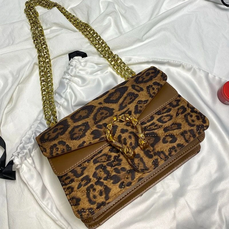 

Популярная женская модная сумка-кроссбоди Bacchus Pack с леопардовым принтом, новинка 2026 года, высококачественная замшевая сумка-мессенджер на цепочке через плечо
