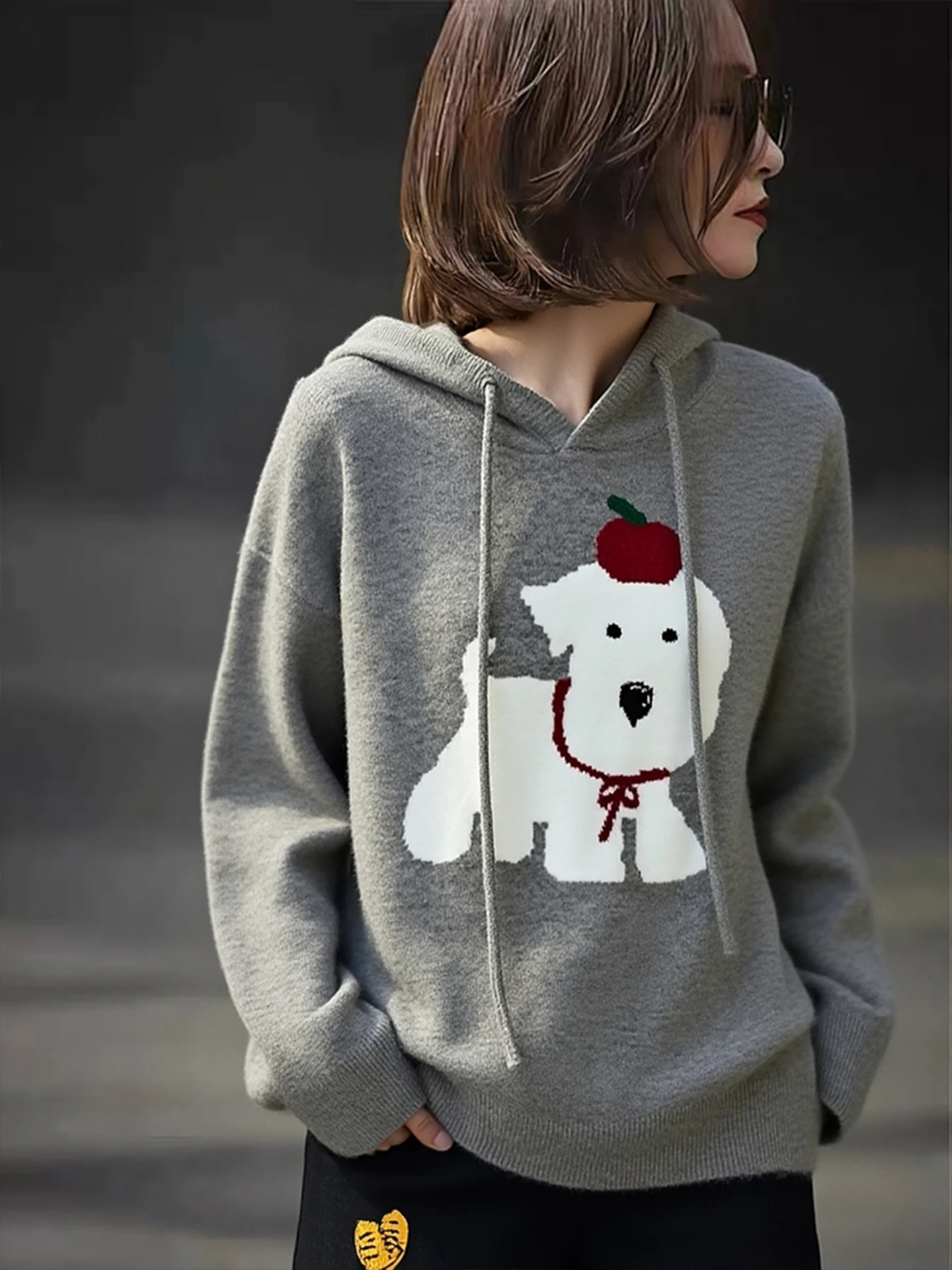 

Cute Cartoon Hooded Knitwear Long Sve Loose Casual Base Layer irt European High End Brand Winter Warm Faion Women's Ca...