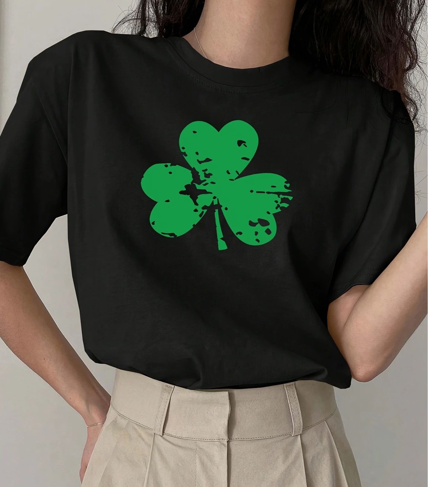 Women's Lucky Four-Leaf Clover Print T-Shirt - Vibrant Green Casual Crew Neck Short Sleeve Spring Summer Commuter Leisure Active