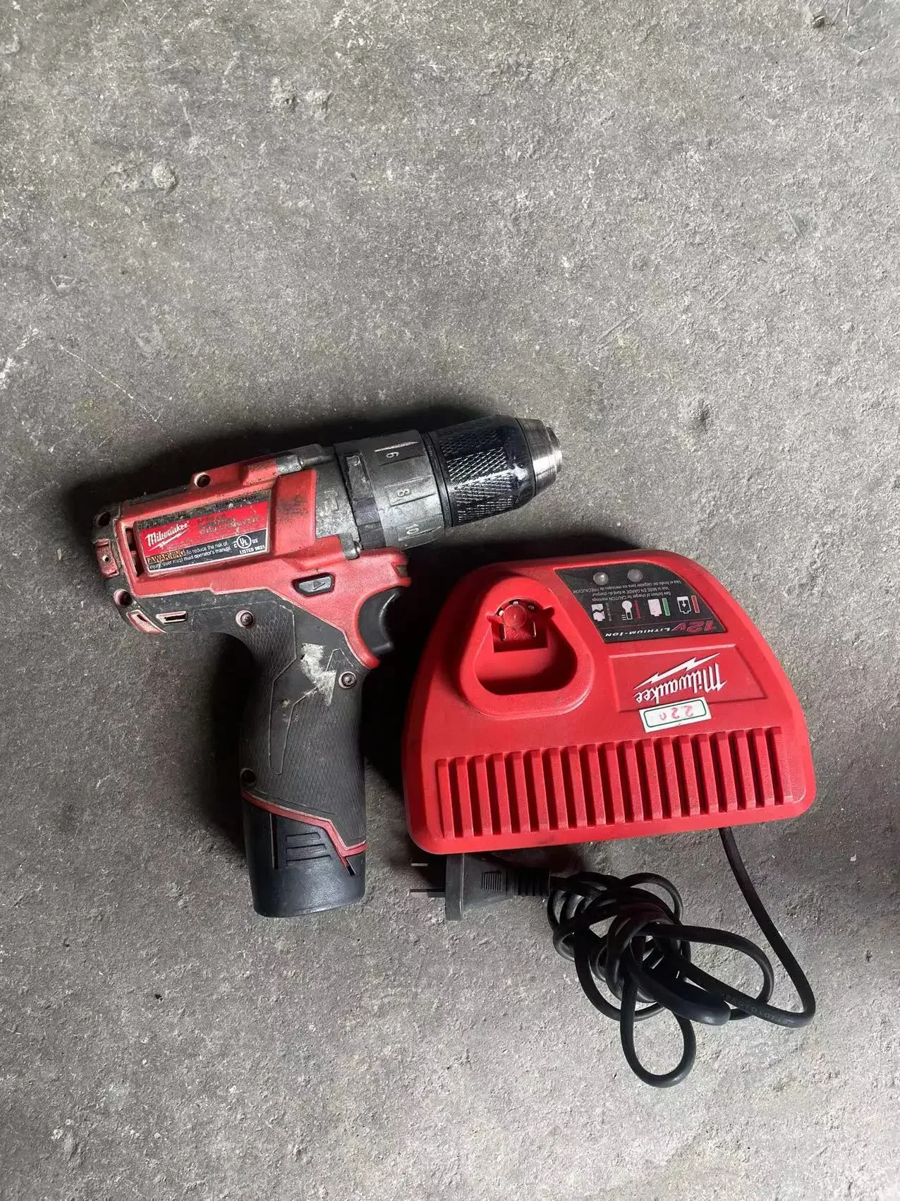 Imagem -03 - Milwaukee M12 Combustível Hammer Drill Driver com 1.5ah Bateria e Carregador 240420 2