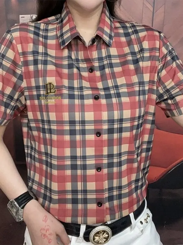 

Новая летняя мужская модная легкая универсальная повседневная рубашка в клетку с коротким рукавом 2025 года, высококачественная, дышащая, приятная к коже.