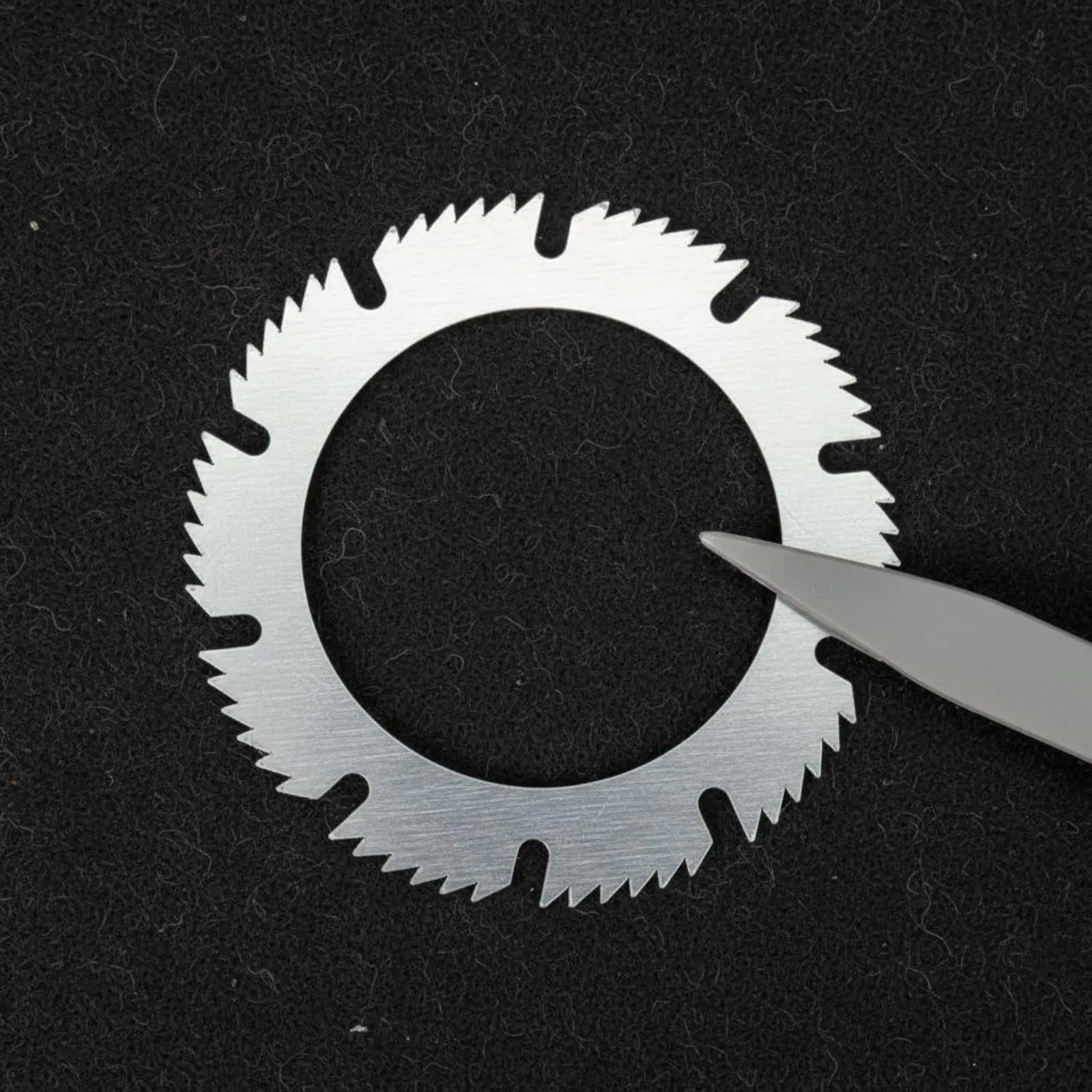 

4 Pieces Bass Drum Hole Sticker Decorative Drumhead Hole Cover Bass Drum Cover Self-Adhesive Music Gear Lightweight for Stage