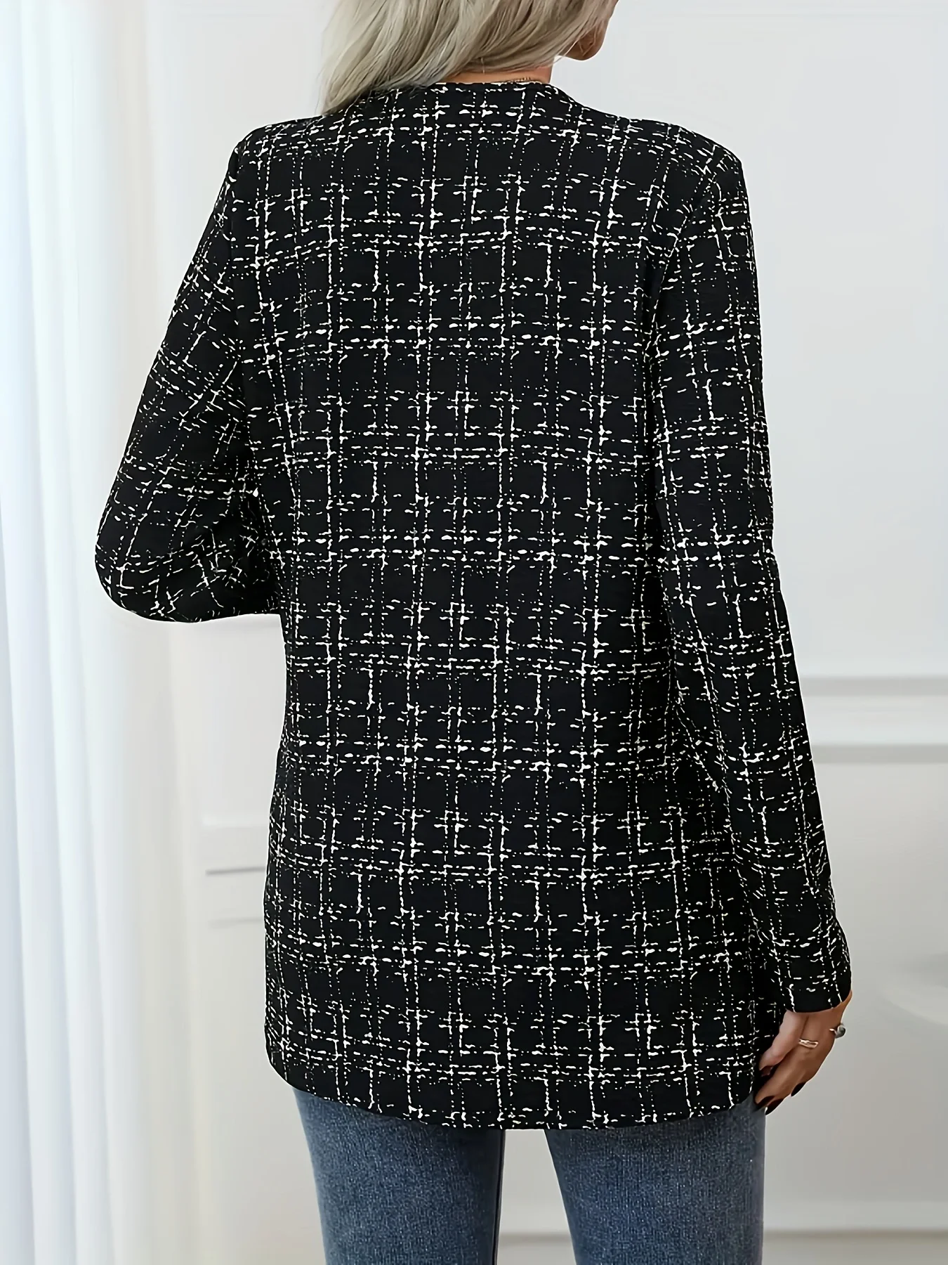 Black and White Fashion Print Simple Style Free-Style Jacket Long-Sleeved Cardigan Top view 2