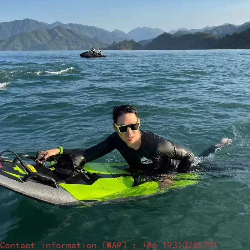 Outside Sea Activity Water Sport Carbon Fiber  High Speed Electric Wakeboard Power Surfboard
