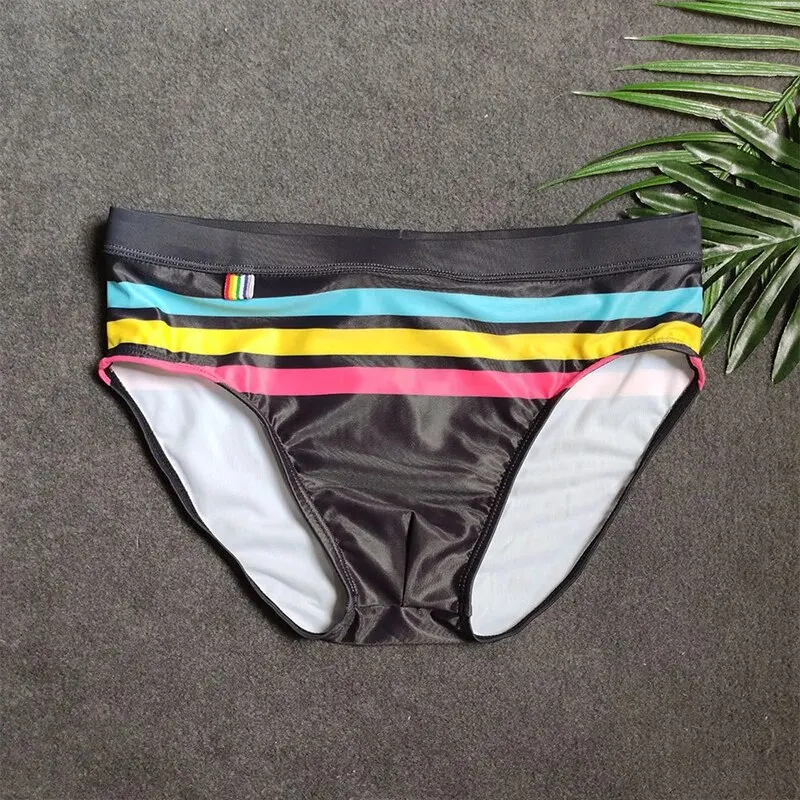 New MEN\'S Swimming Trunks, Color Stripes, Sexy Close-fitting Professional Swimming and Bodybuilding Briefs for Men