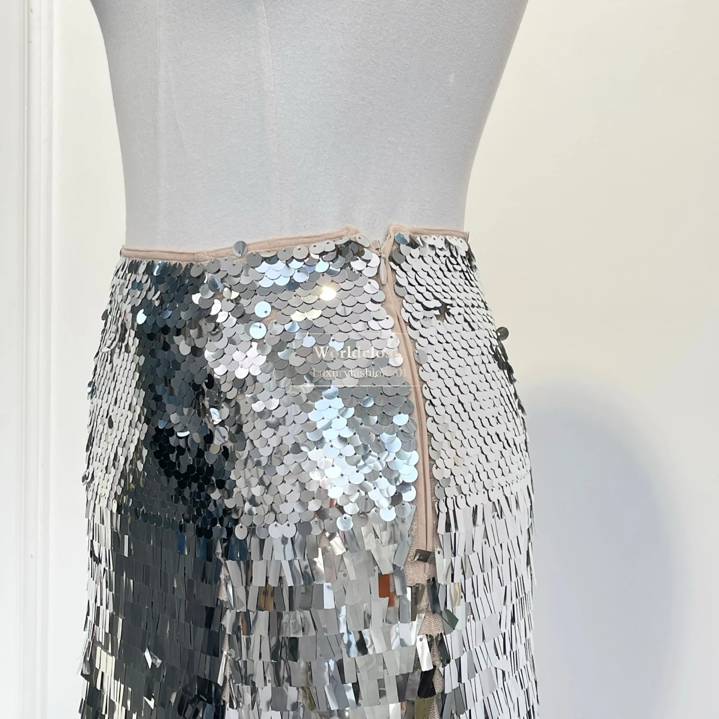

2026 Spring Summer Silver Gradient Sequin Fringed Metallic Midi Skirt