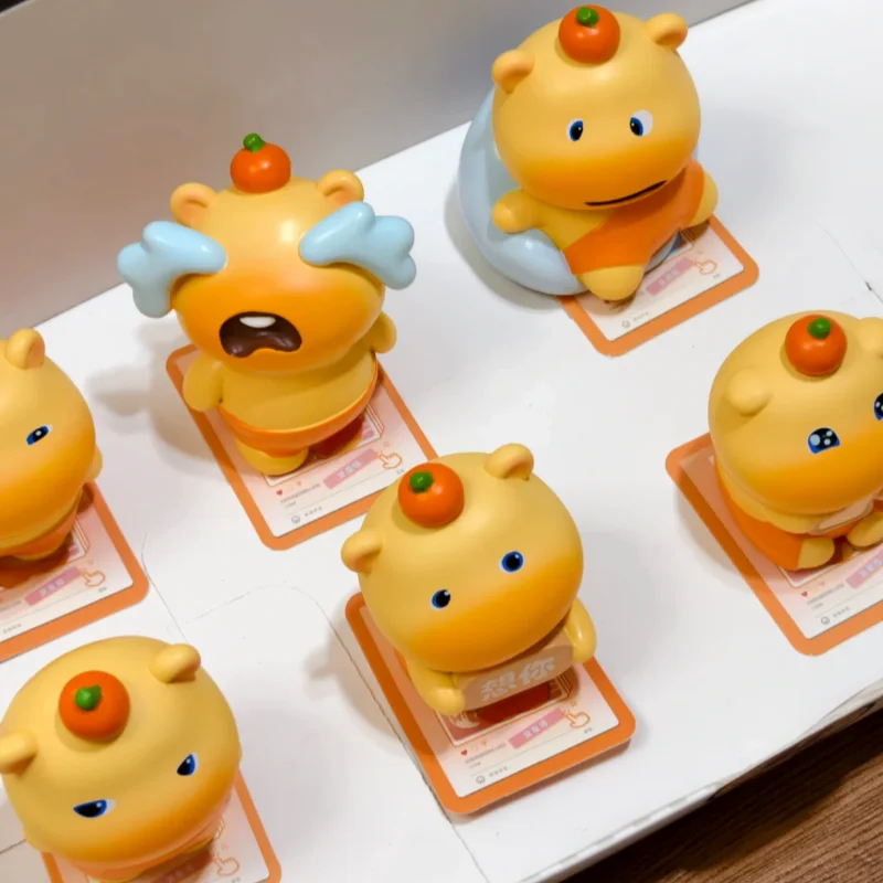 

New Cute Capybara Blind Box, Niche And Super Cute Work Outfit, Box Set Of Popular High Appearance Small Dolls