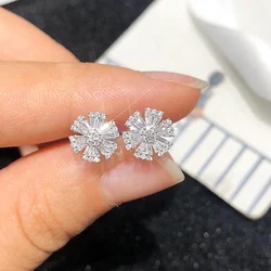Huitan Crystal Flower Stud Earrings with Shiny Cubic Zircon Delicate Women's Ear Accessories Daily Wear Party New Trendy Jewelry