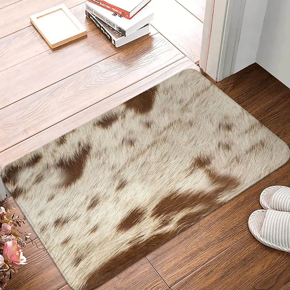 Cow Hide Brown And White Non-slip Doormat Floor Mat Washable Carpet Rug for Kitchen Entrance Home Balcony Footpad Mats