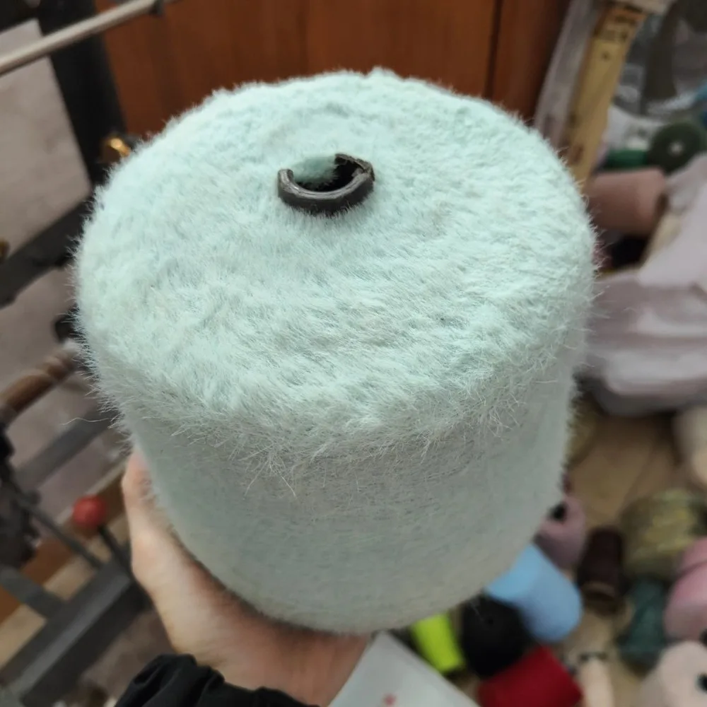 

250g Long Wool Yarn Short Wool Imitation Mink Wool Hand Woven Shawl Jacket Scarf Soft Baby Sweater Woven Crochet Thread Ball