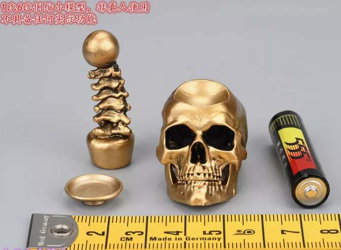 

COOMODEL SE124 1/6 Golden Skull Head Model 12'' Oda Nobunaga Samurai