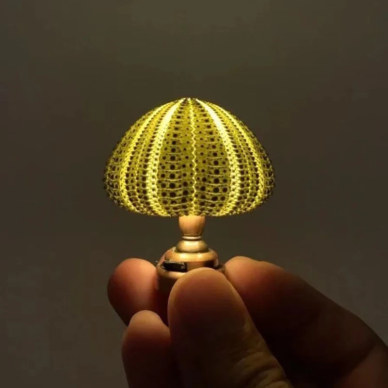 1:12 Dollhouse Miniature Lamp Mini Retro Sea Urchin Night Light Doll House Accessories Dollhouse Furniture Toys Lamp Decor