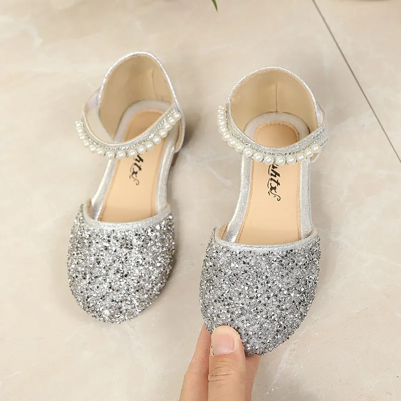 

Girls Princess Sandals Shiny Sequins Kids Dance Shoes for Party Wedding 2026 Summer New Children Sandals Soft Bottom