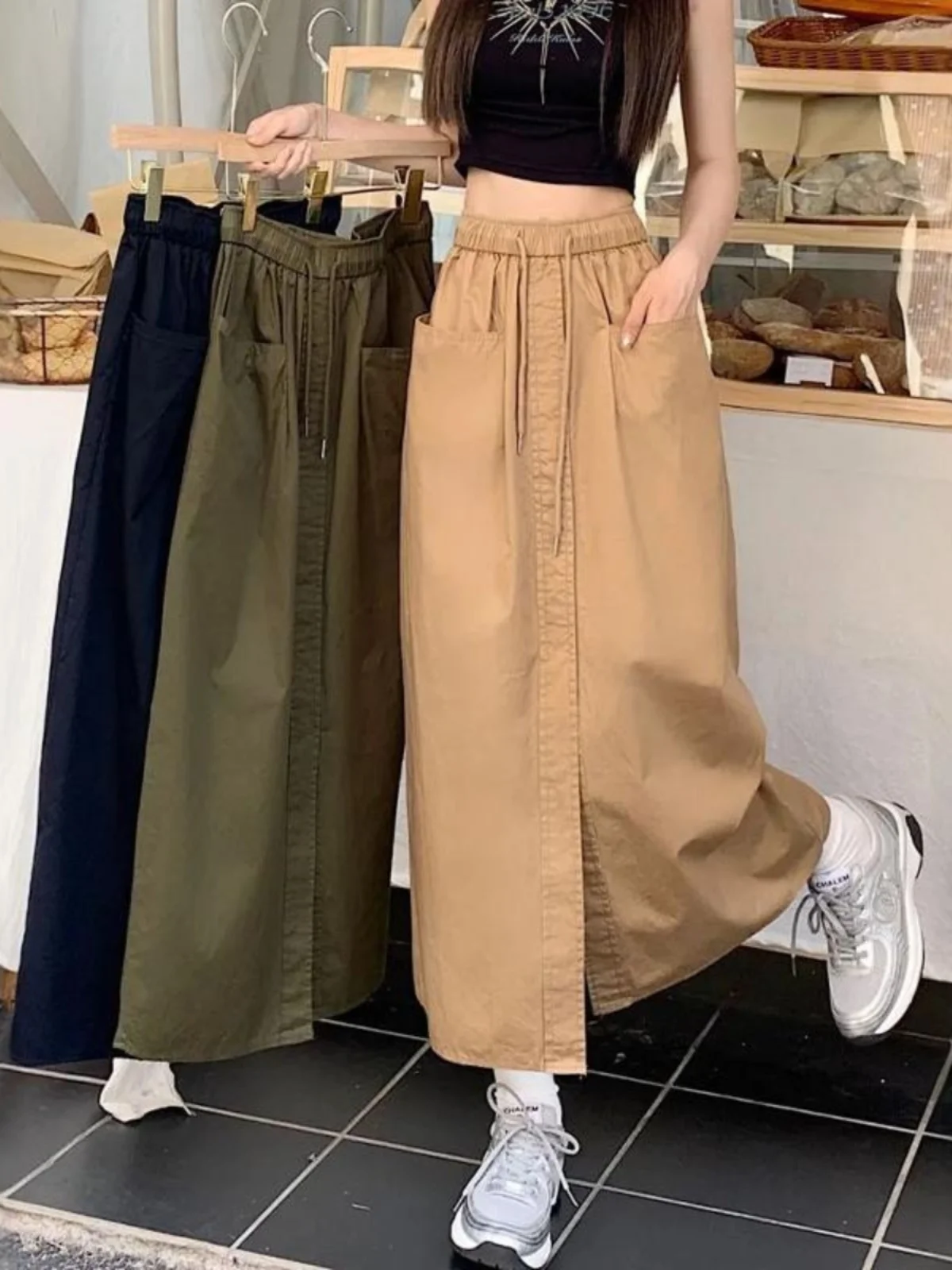 

American Style High Waist Black High Waist Pocket Design Straight Leg Skirt Casual mid Length Women's Skirt for Autumn