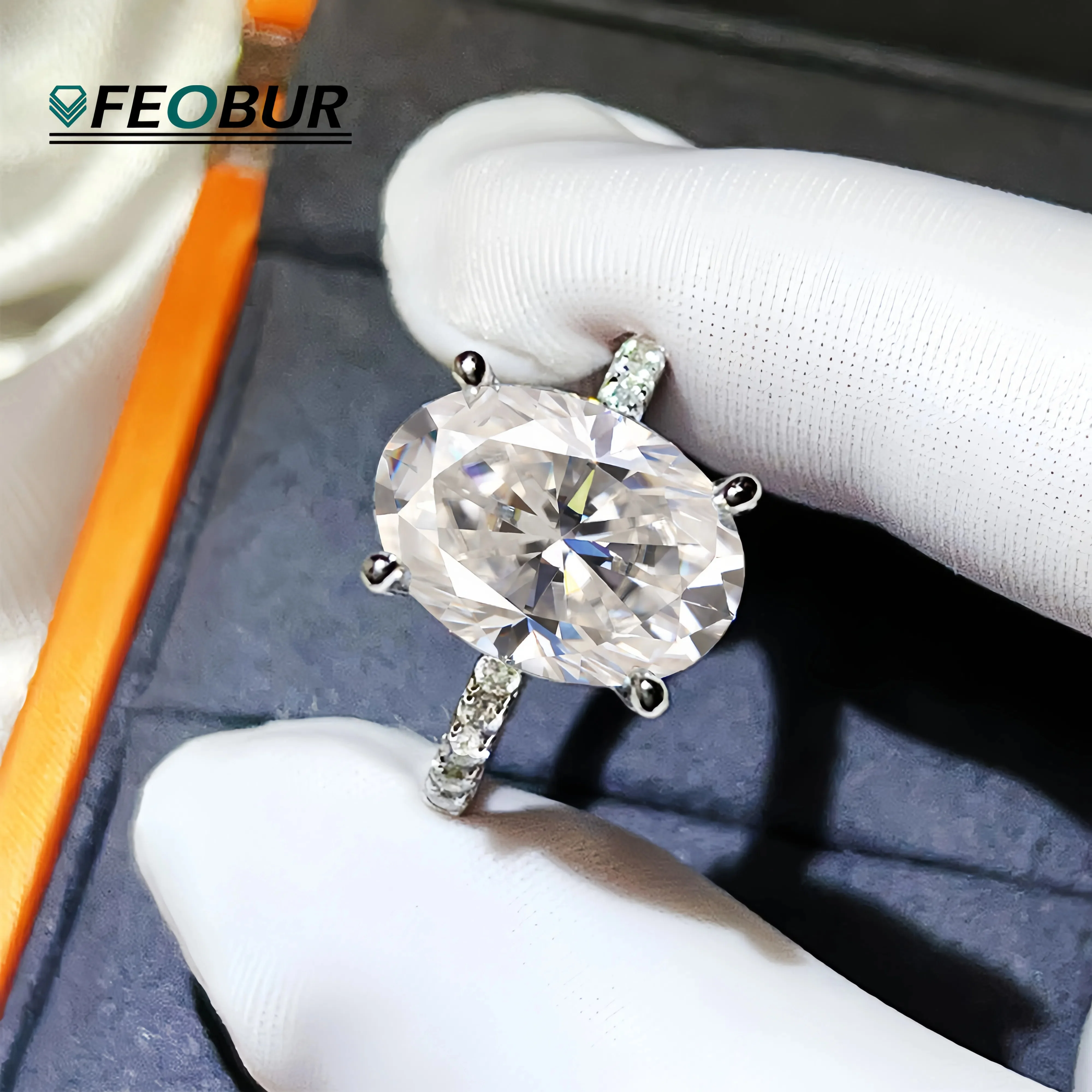 

FEOBUR 4/8Carat Oval Cut Moissanite Engagement Rings with Certificate 925 Sterling Silver Lab Diamond Wedding Band for Women