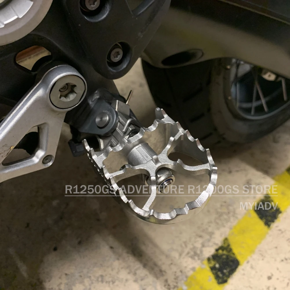 Motorcycle Highway Front Driver Footrest For BMW R1200GS Adventure R1150GS R1250GS ADV 2013-2021 Stainless Steel Foot Pegs Pedal