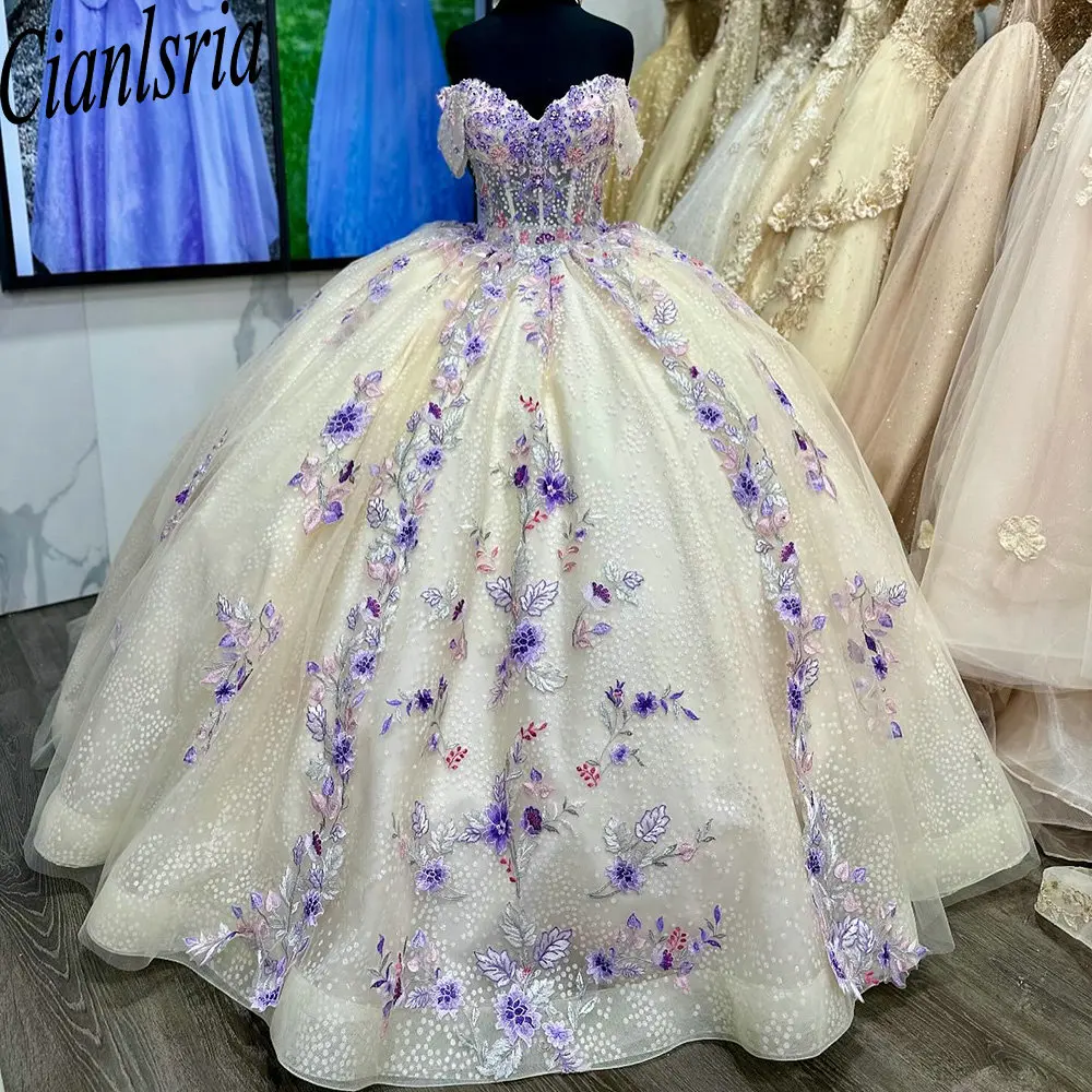 

Princess Off The Shoulder Beading Quinceanera Dresses Ball Gown Lilac Floral Appliques Lace Sweet 15 Birthday