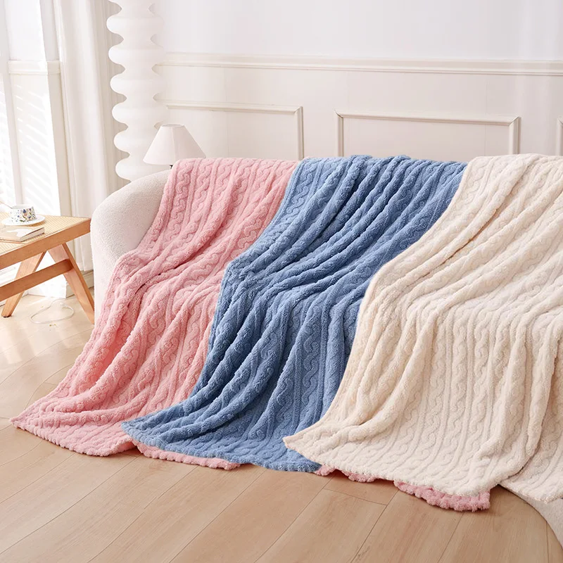 Solid color S-pattern checkered blanket, fluffy and soft with minimal shedding, ideal for napping and air conditioning use