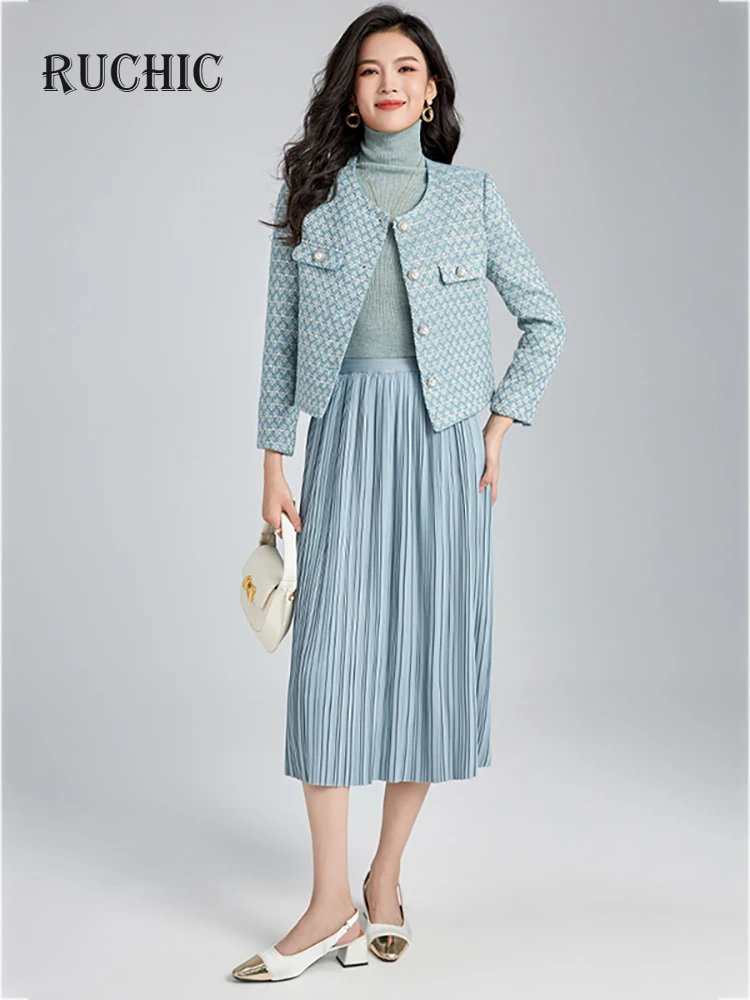 

Autumn 2024 New Women’s 2 Pcs Set O-neck Single Breasted Tweed Long Sleeve Short Coat with Elastic Waist Pleated Skirt Suit