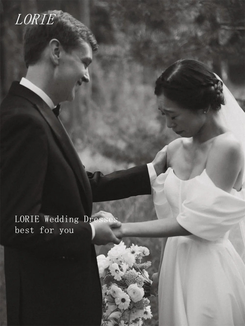 ローリー高級 A ラインのウェディングドレスエレガントなオフショルダーブライダルドレスミニマリスト気質のウェディングドレスカスタマイズされた 2026