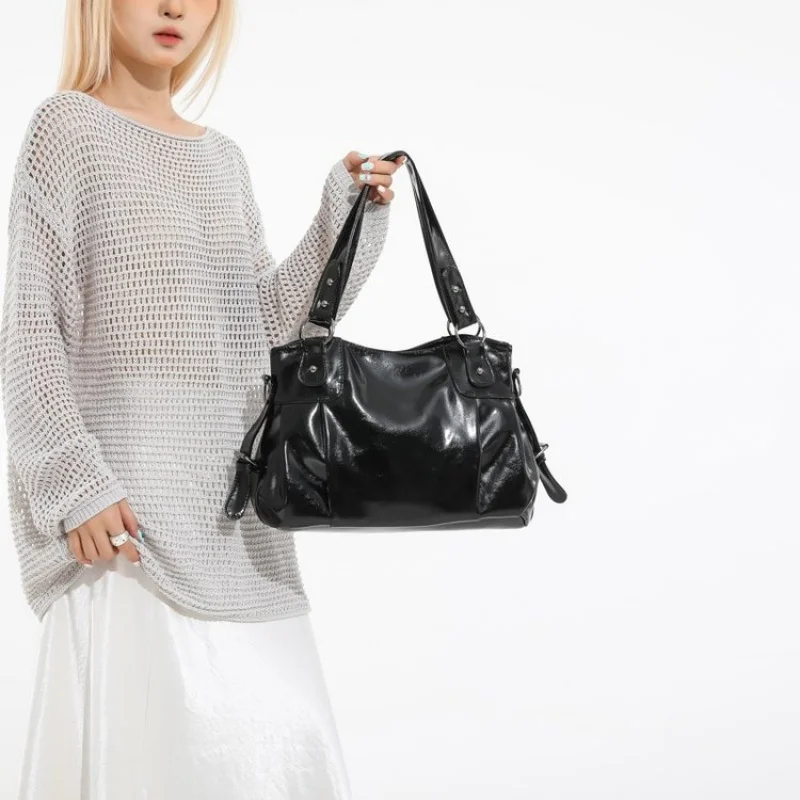 

Luxury Brand High-End Leather Women's Tote Bag Popular Classic Elegant Classy Stitchwork Trendy Casual Commuter Bag​