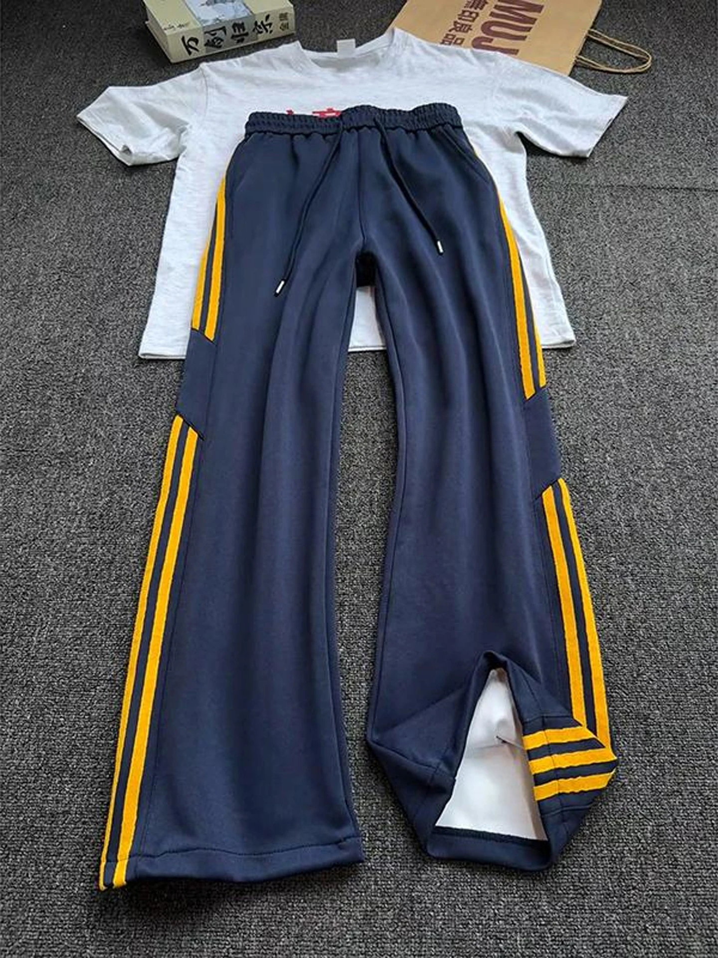 

Мужские спортивные брюки в полоску цвета кобальт, молодежные, стильные, свободные, прямые, длинные брюки с эффектом драпировки