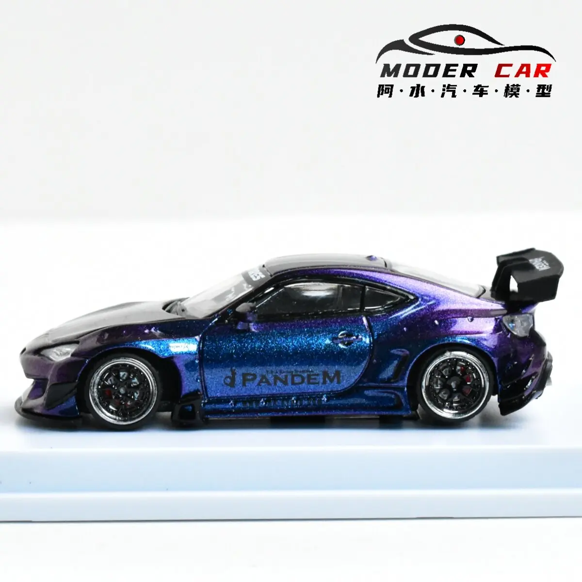 

Модель автомобиля MJ 1:64 GT86 Rocket Bunny Diecast для взрослых коллекционеров