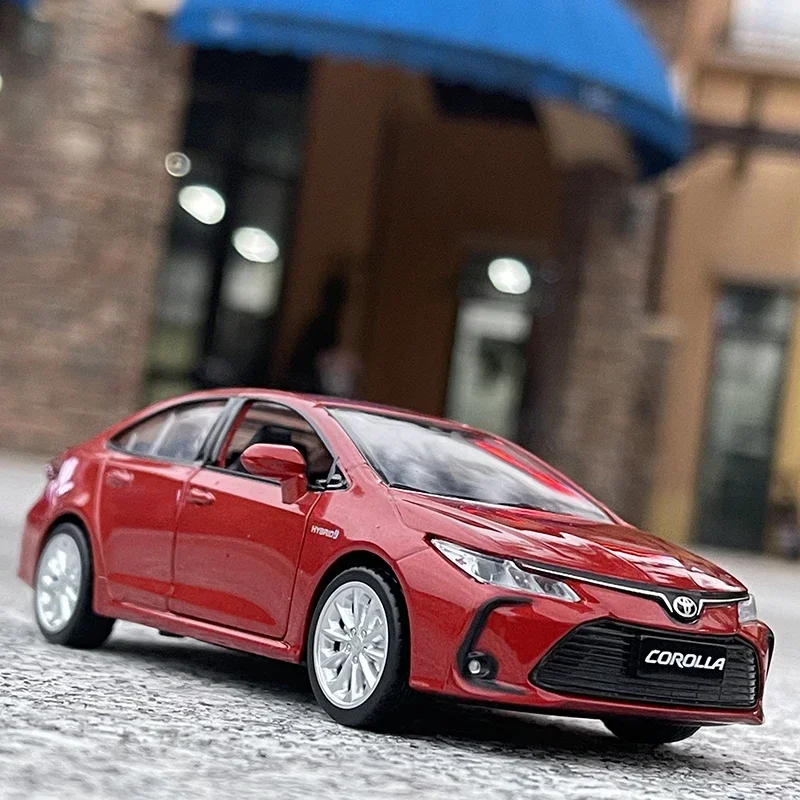 1:32 Corolla Legierung Auto Modell Druck Druck Metall Spielzeug Fahrzeuge Auto Modell Hohe Simulation Sound Licht Sammlung Spielzeug Geschenk