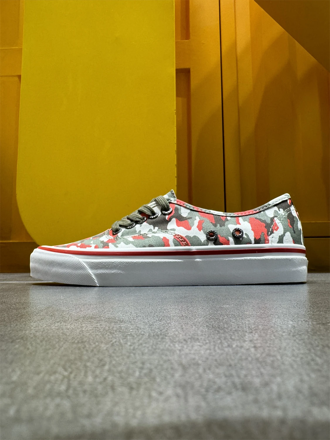 Nigel Cabourn Patrón de camuflaje colaborativo Estilo de ropa de trabajo Zapatos de lona Tendencia juvenil Goma sulfurizada T...