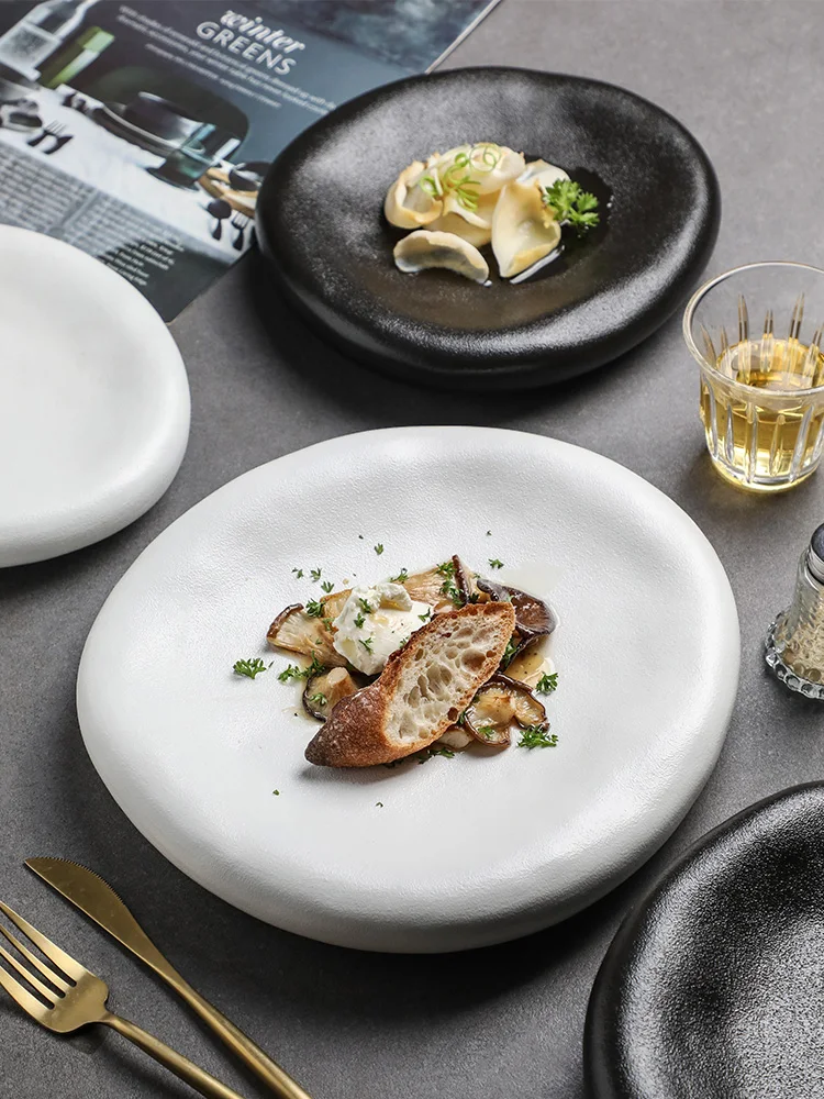 

Creative Ceramic Steak Plate for Western Food Black and White Frosted Dinner Plate Home Breakfast Salad Dessert Dishes Tableware