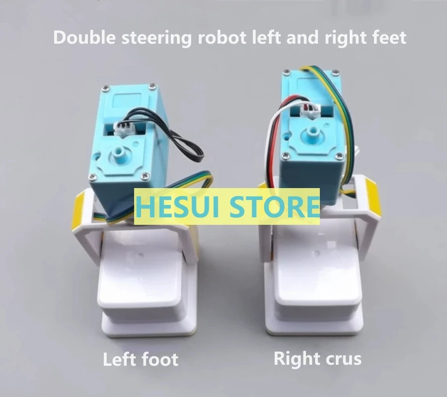 Robot steering gear has two steering gear robot left and right feet