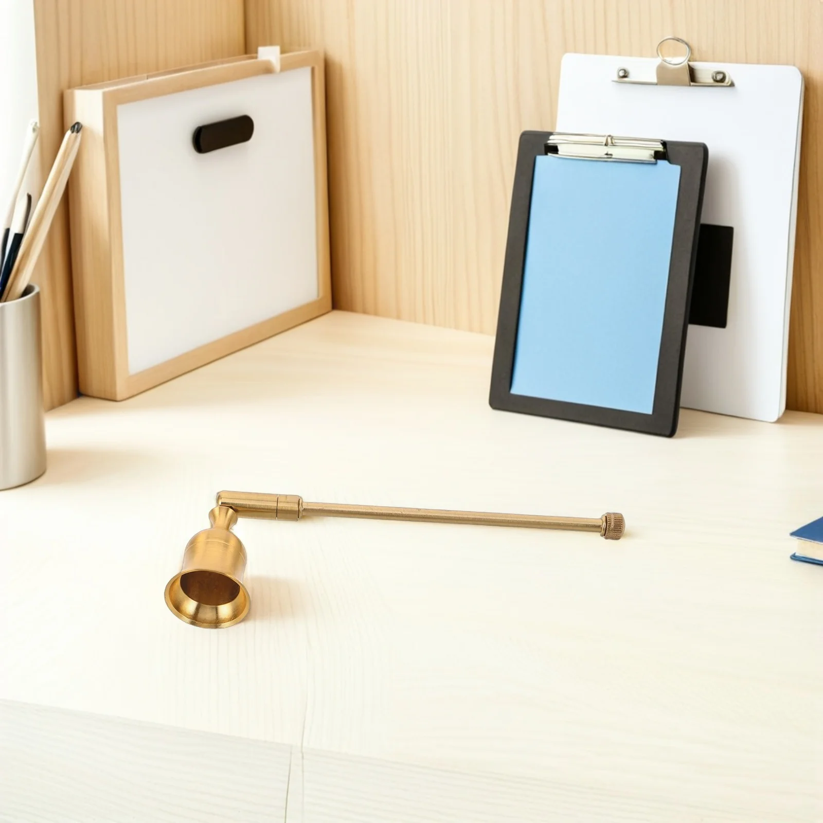 

6.5 Inch Long Handle Wick Snuffer for Safe Extinguishing - Vintage Metal Extinguisher Tool - Elegant Flame Snuffer Home