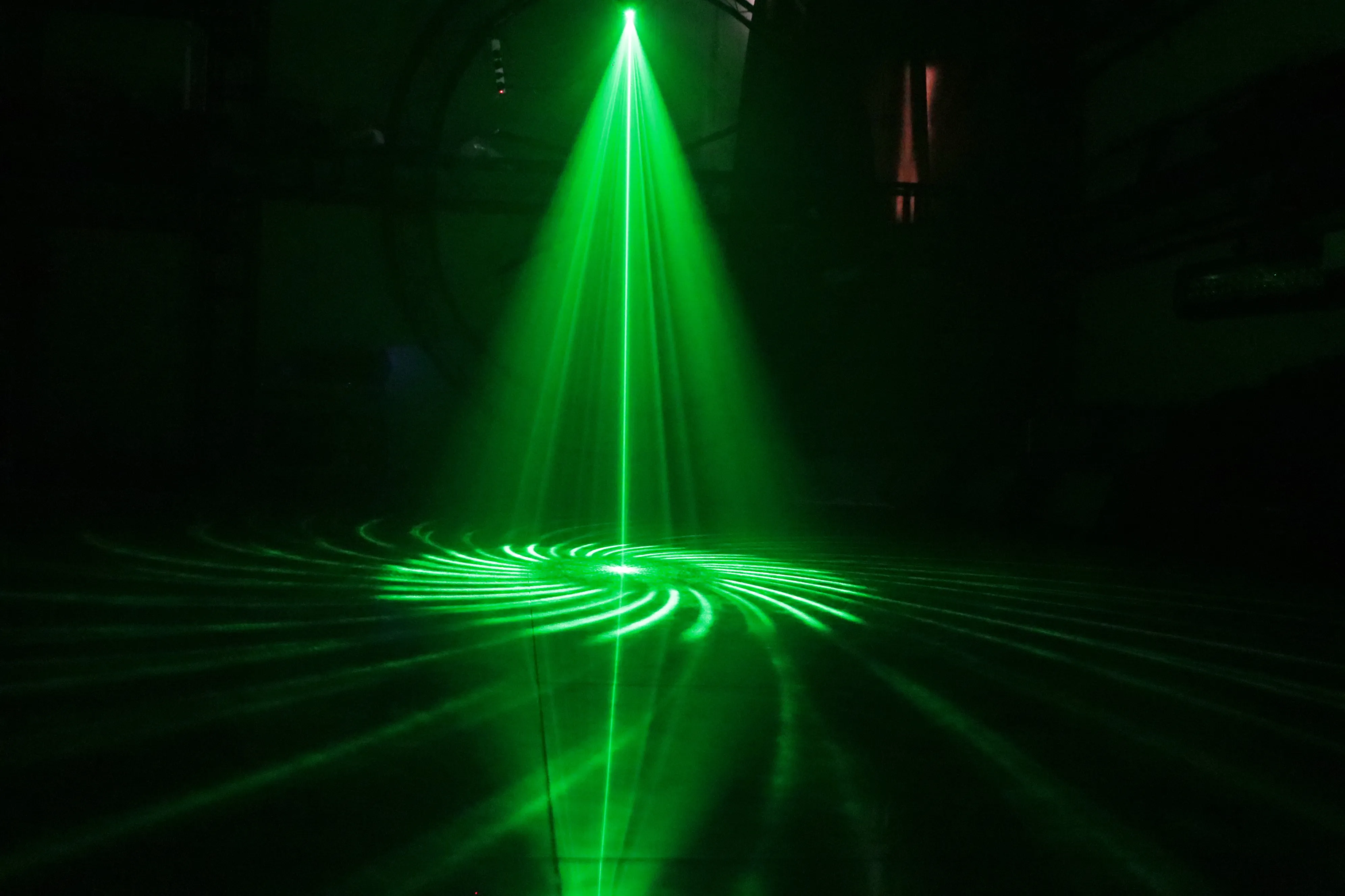 Fireions Mini luce Laser RGB a foro singolo Stage Light 10W RGB Sound Control telecomando semovente Home DJ Party Disco