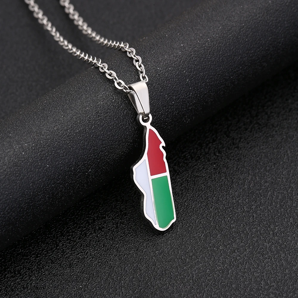 Africa Madagascar Map Flag Pendant Necklace Stainless Steel For Women Men Gold Silver Color Charm Fashion Choker Jewelry Gift