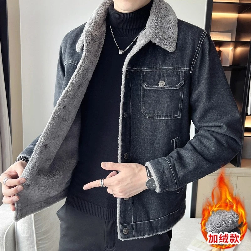 Giacca di jeans blu nera casual allentata spessa foderata in pile monopetto con colletto rovesciato da uomo di nuova vendita calda invernale