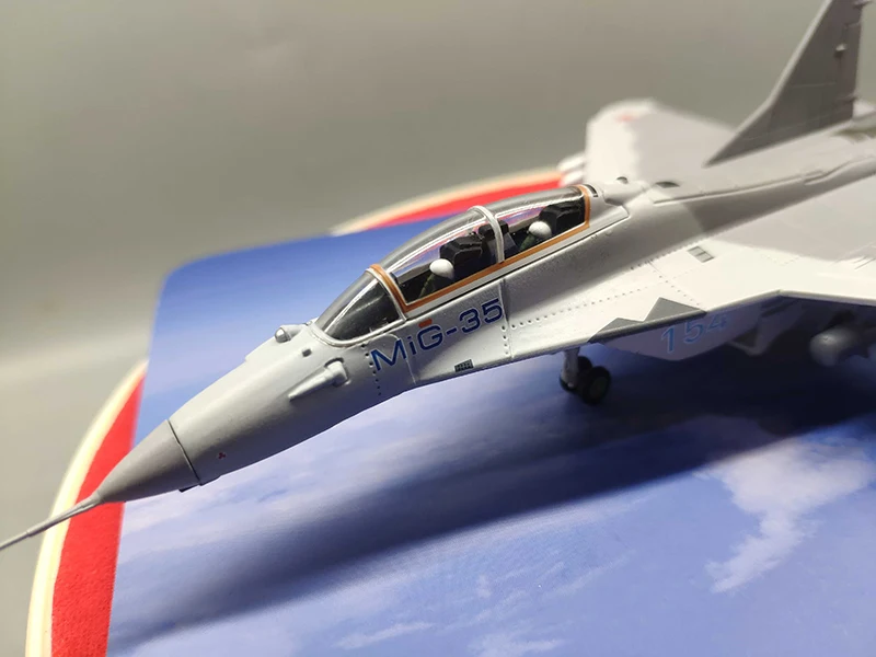 MIG35 Fighter Model 1/100 Scale Russia Fulcrum MIG-35 aircraft airplane fighter model children toys for display show collections