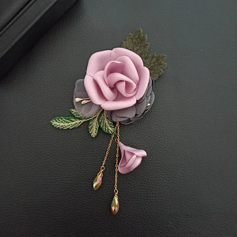 High-end Fabric Flower Brooch Pins Leaves Crystal Tassel Corsage Fashion Shawl Buckle Lapel Pin Brooches for Women Accessories