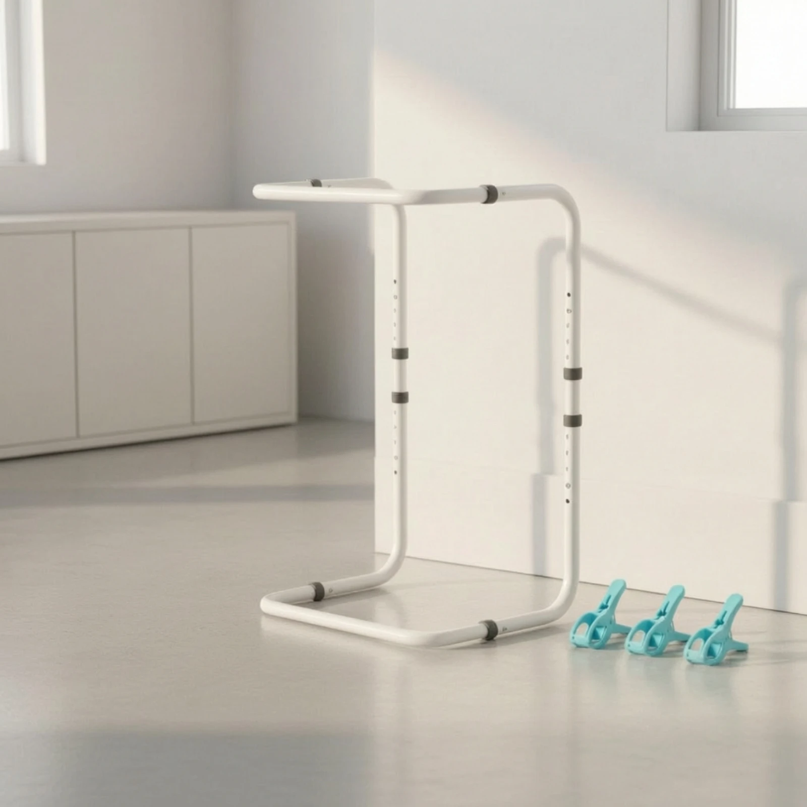 Sollevatore per Coperte con Clip, Regolabile in Altezza, Accessorio per Letto Robusto e Facile da Montare