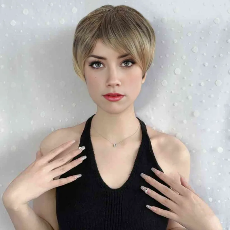 Fashionable Wig for Women with Slanted Bangs Exposed Ears Short Hair Full Top Headband Y2K Style Headgear Cool Goledn Wig