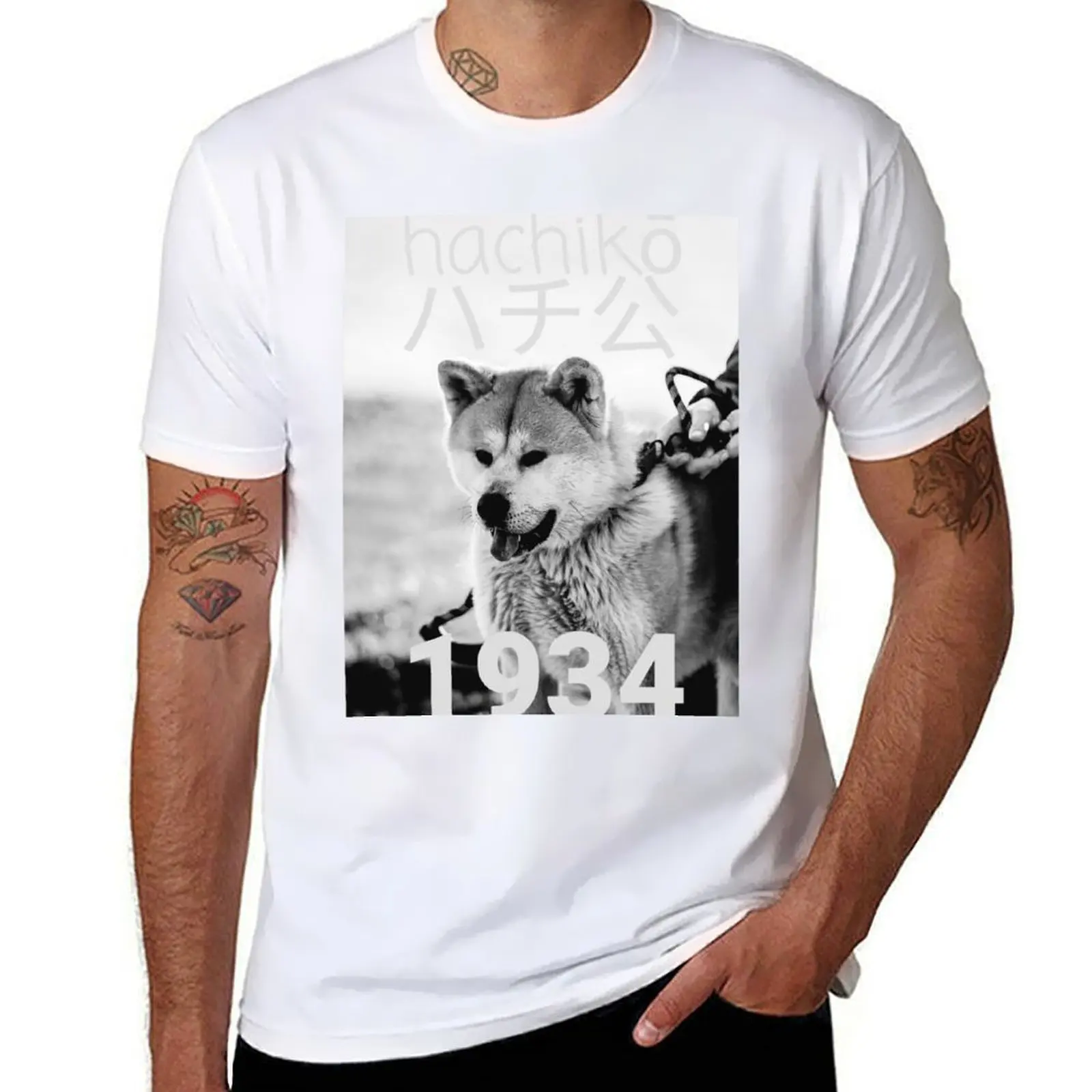 

1934 dog Hachiko T-Shirt Lightweight Sport Basic T-Shirt