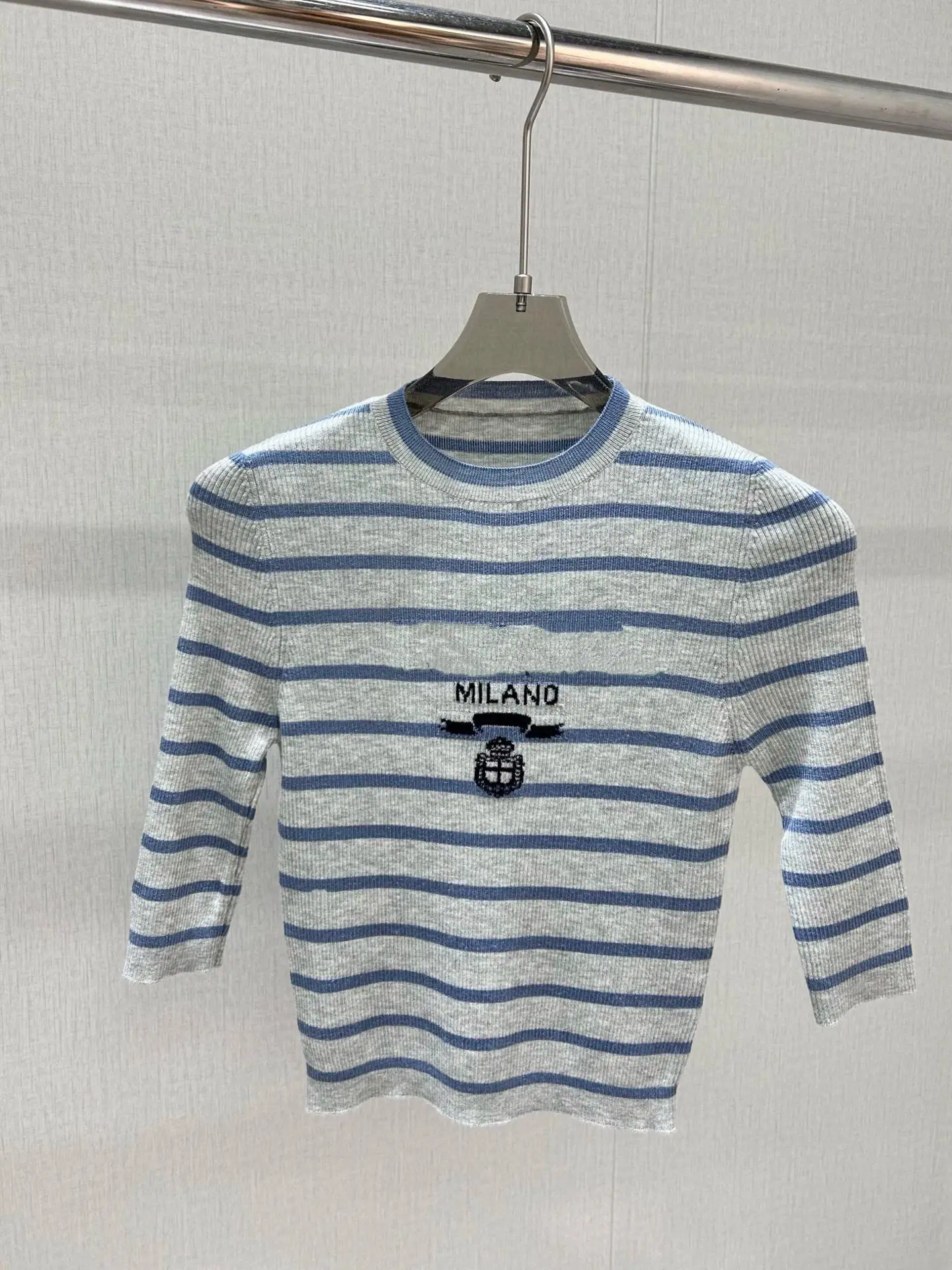 

Women's round Ne ort Knitted Woolen Sweater ey Blue Stripes South Oil 00% Wool Commute Sle Faion Spring Season