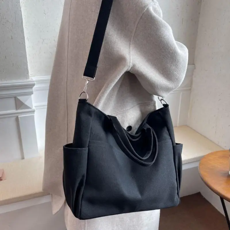 Sac à main en toile solide pour femme, sac à bandoulière pour femme, décontracté, simple, grande capacité, créateur de marque, mode initiée