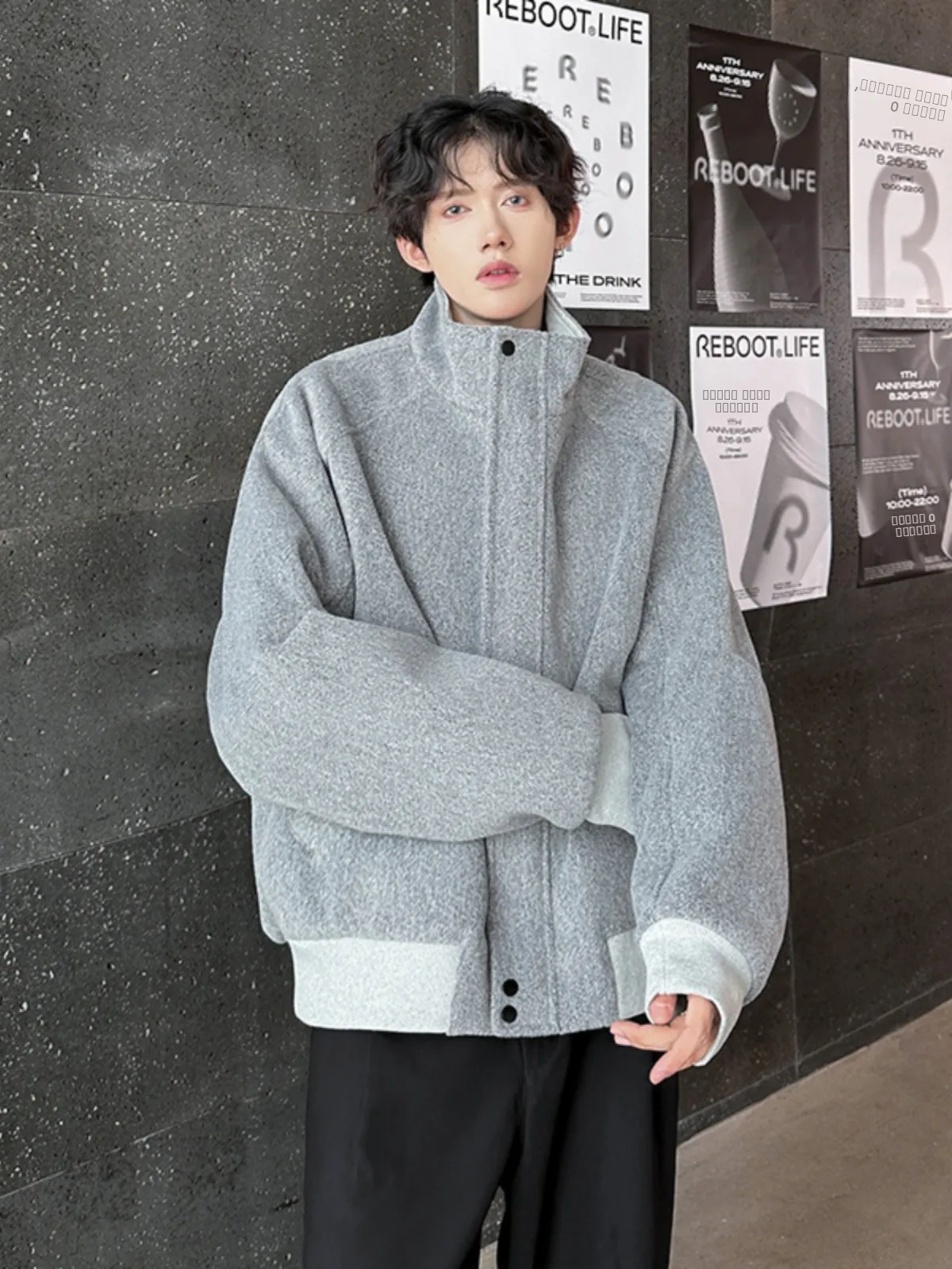 

Мужское шерстяное пальто на осень-зиму: утепленное, модное, молодежное, в корейском стиле, с декоративной молнией