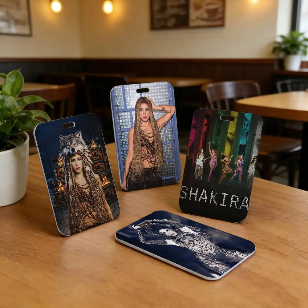 Singer Shakira Algo…