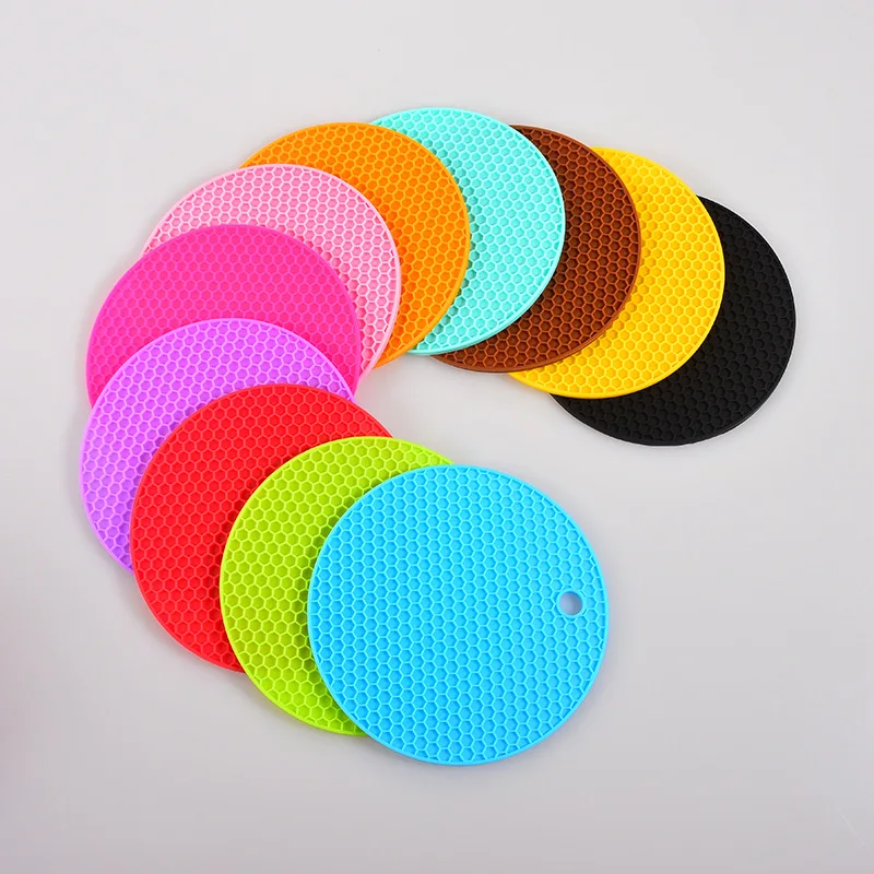 

Kitchen Non-slip Pot 14cm Small Round Honeycomb Silicone Placemat Kitchen Plate Mat Bowl Mat Coaster Silicone Casserole Mats Pot
