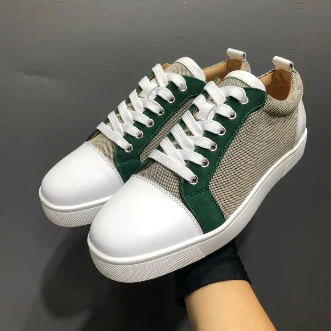 

Роскошные повседневные туфли на низком каблуке с заклепками на плоской подошве Обувь на шнуровке Кроссовки Зеленая замшевая кожа Красная подошва Кроссовки для мужчин