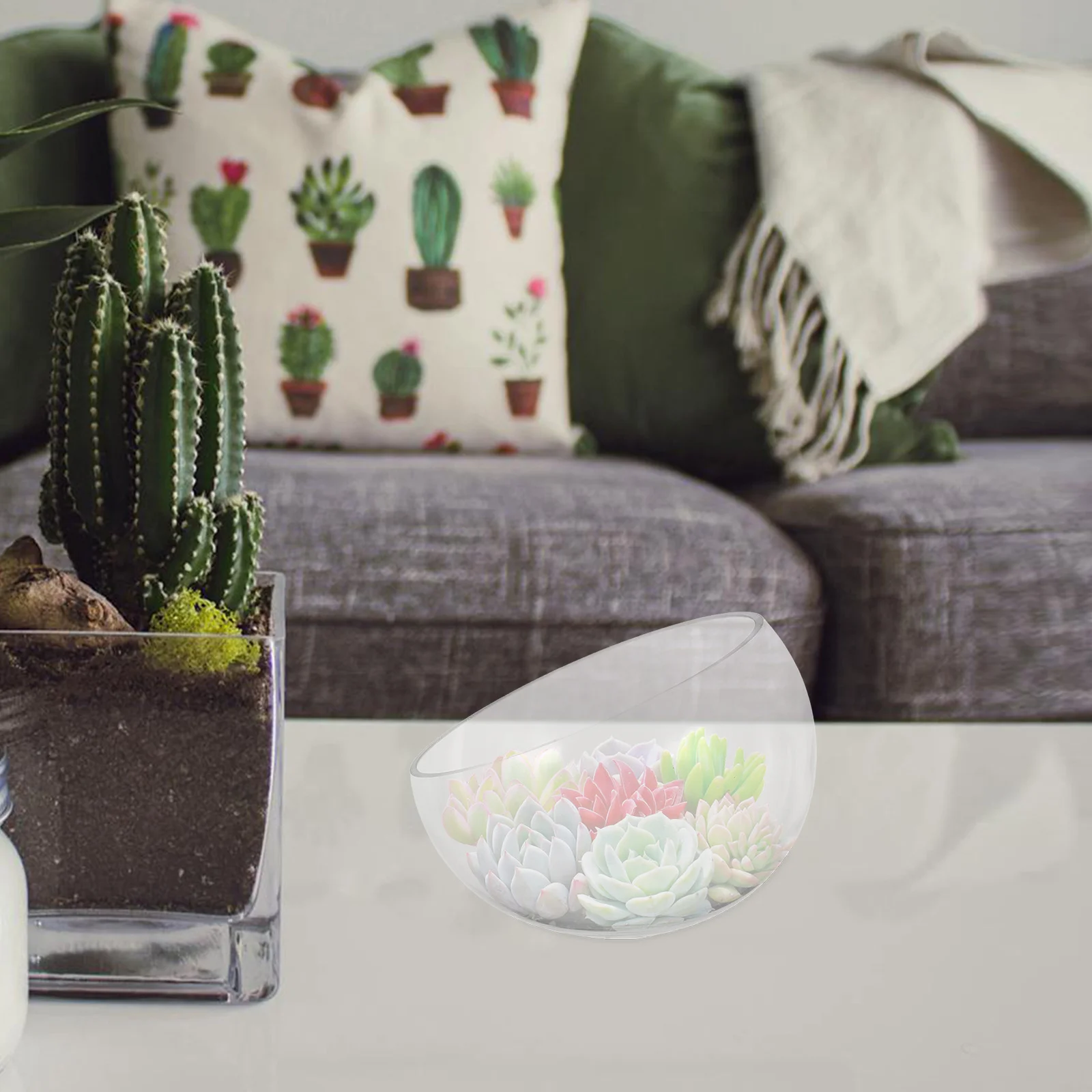 

Clear Hydroponic Glass Vase for Indoor Plants Succulent Terrarium Planter Minimalist Design Space-Saving Wall Mounted Fish Bowl