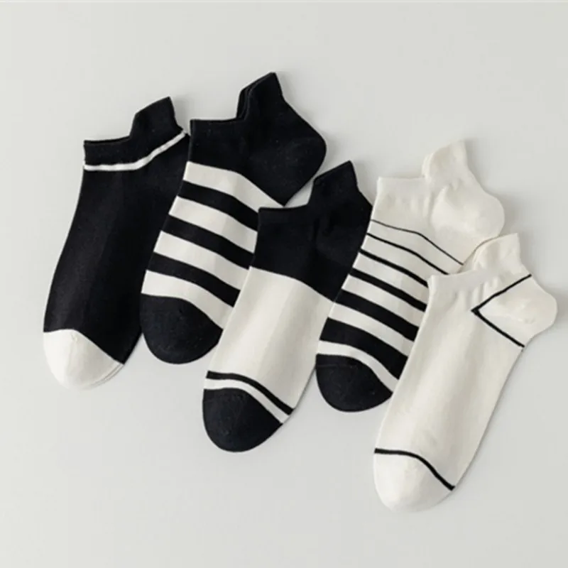 Men'S Socks Black And White Cotton Socks Classic Casual Lifting Handle Short Tube Men'S Stockings Sport Ventilate Football Socks